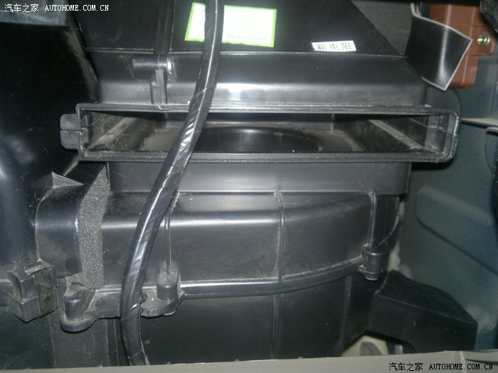 【图】更换宏光空调滤芯