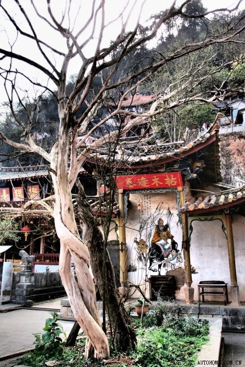 滇南乡野情趣,红河蒙自缘狮洞