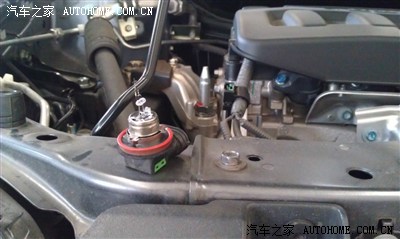 九代思域怎么拆下大灯