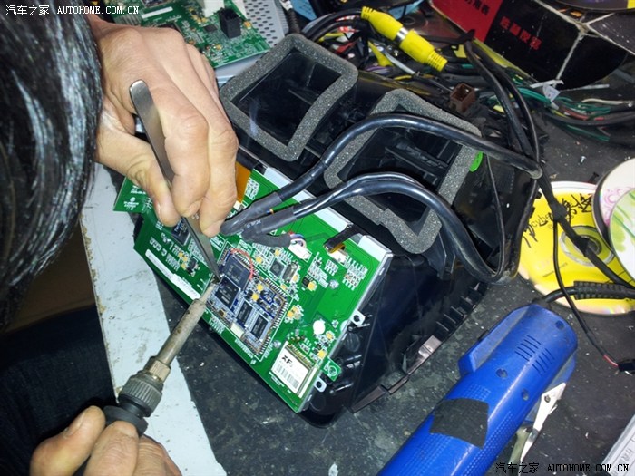 【图】索凌导航T8055一体机维修不爽记(申精