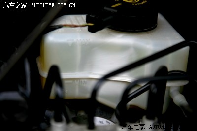 图解检查制动片:_宝马3系论坛_手机汽车之家