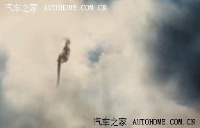 实拍----玉溪天空出现龙形(附原图)