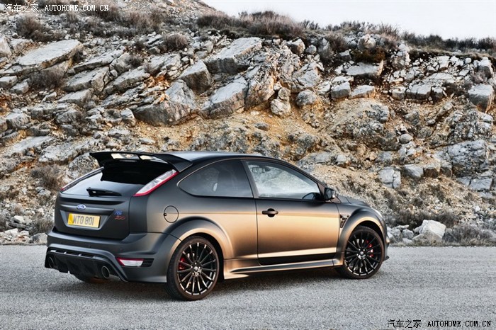 【图】11款福克斯两厢 白色,改装17寸轮毂,大家