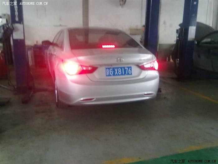 【图】索纳塔八代 首保 sl级别机油 投诉后 更换