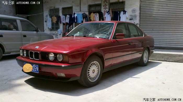 第三代bmw5系红色525i92款20岁了已更新申精啊