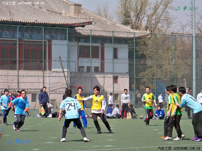【图】北大校园足球比赛