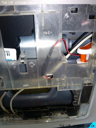 *不整不舒心 睢宁灰科改USB充电口 完美解决*