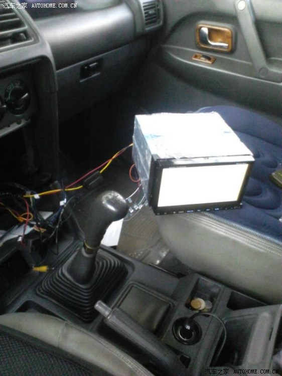 【图】长丰猎CFA6470G车载单锭DVD改装双