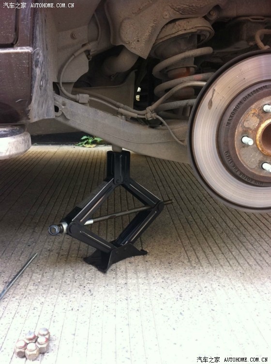 【图】骑士一族换轮胎用千斤顶作业+外观防插