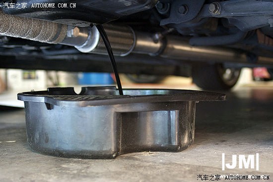 【图】自己换机油、滤芯等。附 没有美女教你