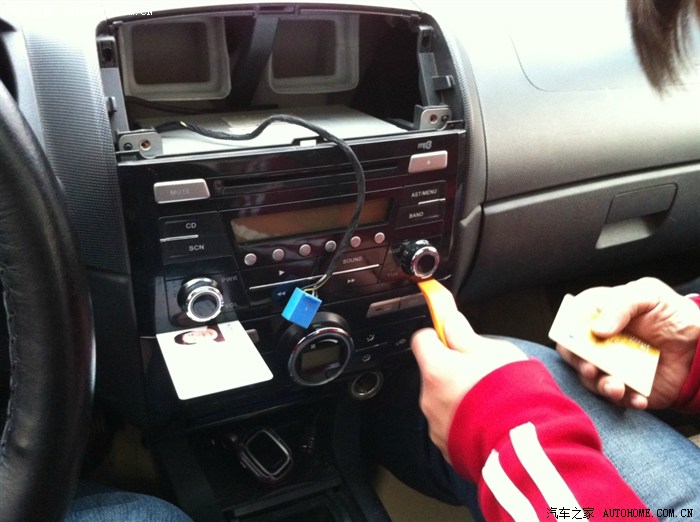 【图】老款FRV CD机加装USB AUX音频线,从