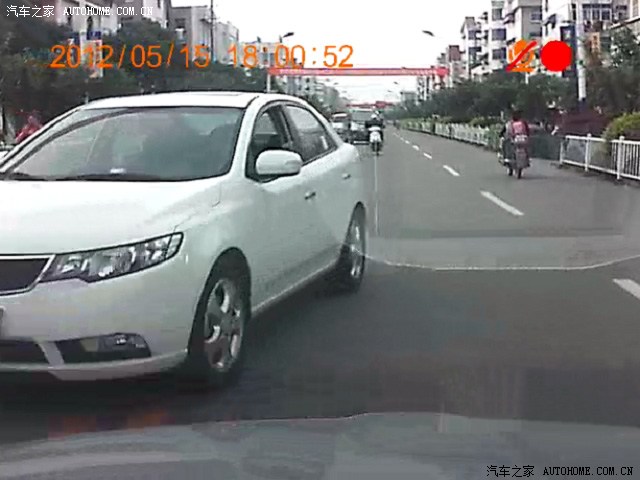 【图】对面MM逆向行驶,你该怎么办?