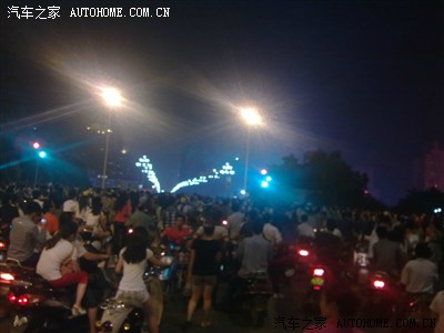 农运会后.柳州长腿妹嗨姵