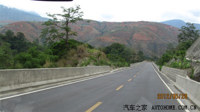 【路基垮塌】元绿二级公路,暴雨损毁路基,正确
