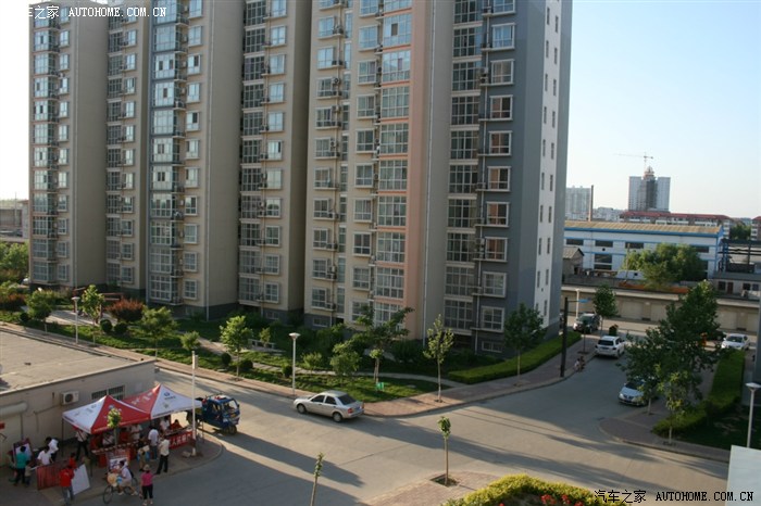 【图】上次有人说我家小区车位多吃饱没事干拍