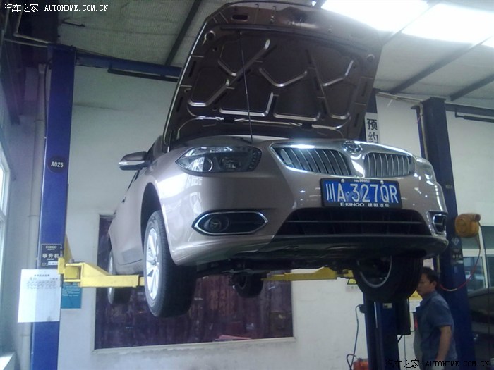 【图】新车雨刮器不出水等问题找到了。