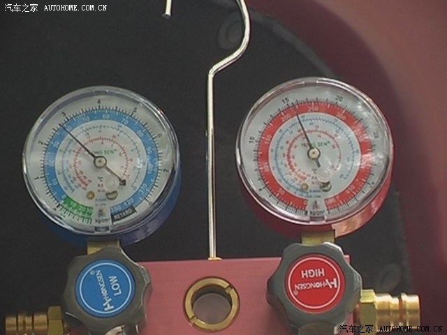 【图】世嘉2.0MT空调工作时高低压管路压力测