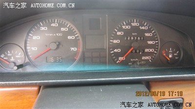 今天看到的90年代国产加长豪华老车