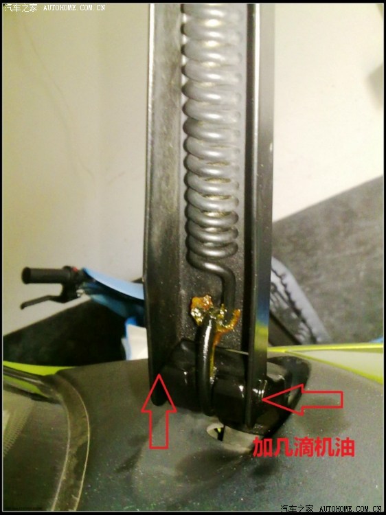 雨刮器发出"咯噔,咯噔"弹簧异响声解决办法