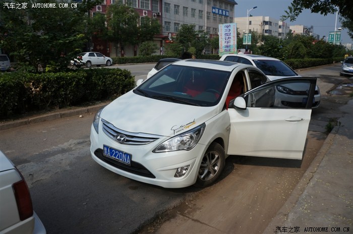 【图】热力感受2012鹤壁淇县灵山景区泼水节