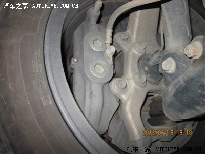 晚上下雨试驾11万公里雷克萨斯GS300和老款