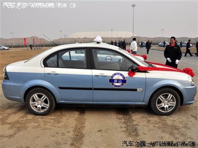 北京房山区的电动出租车_北京