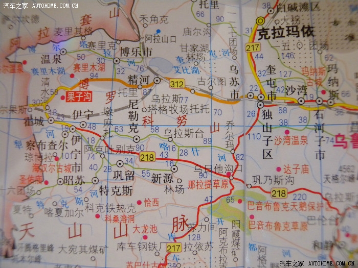 发生冲毁的路段就在霍城到那拉提草原的218国道上,正是我的必经之路