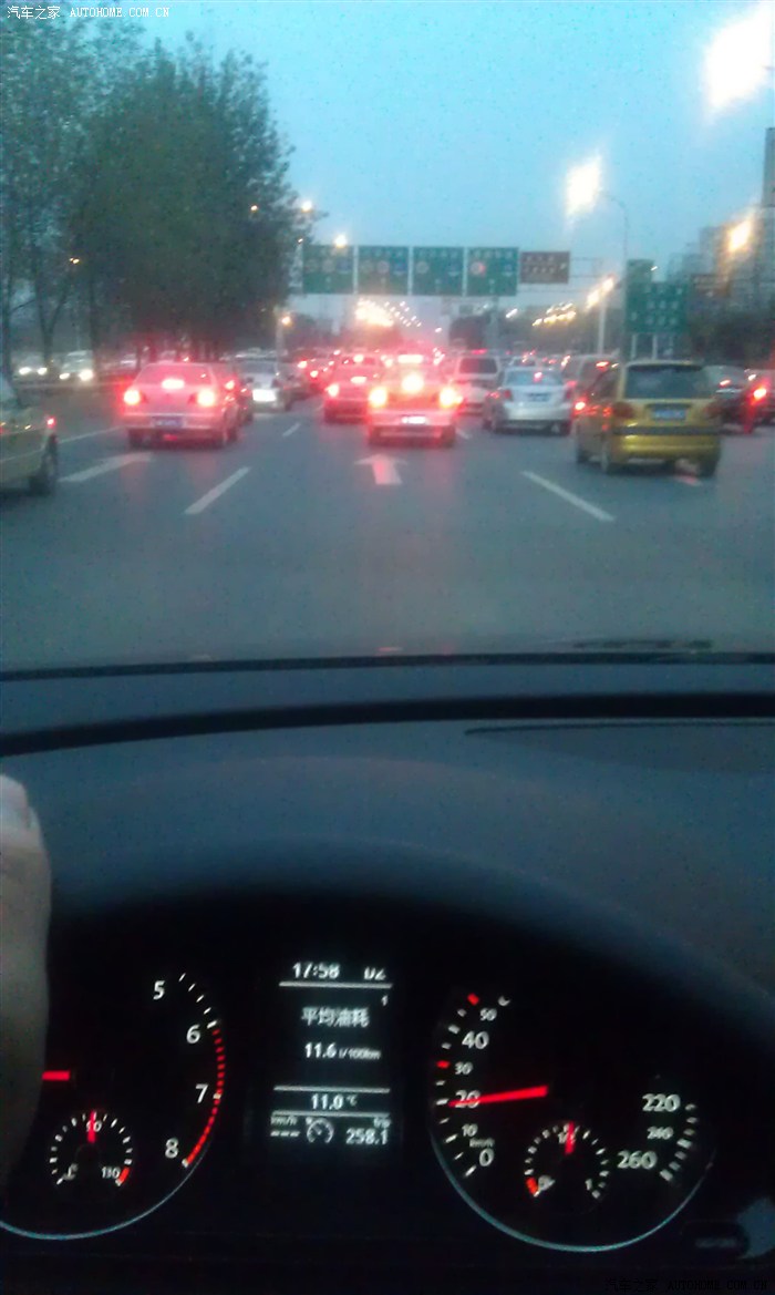 2.0t尊贵 黑外黑内 成都提车