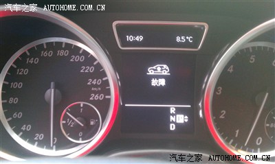 2012款奔驰ml350再次出现空气悬架故障.