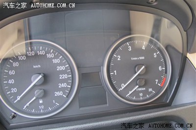 小霸王X1,霸占王妃之美--老子送给儿子的出世