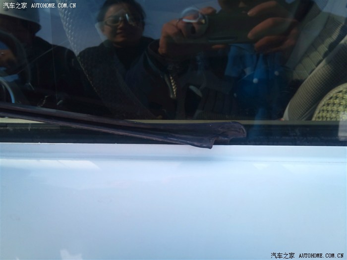 【图】悲催啊,车钥匙锁在车里了,在线救助_众