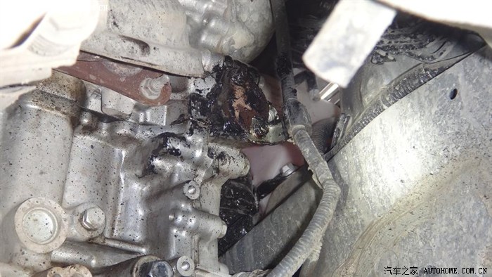 【图】花冠 发动机 正时链条张紧器依然漏油 后续