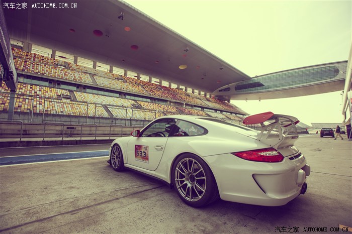 【图】911 GT3 RS上海F1赛车场写真大片_Ma
