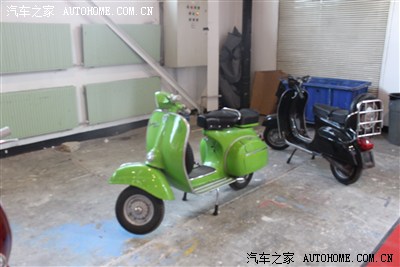 转让京A蓝牌摩托车、车号好京A08XX5开头。