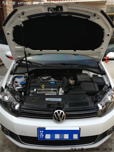 明天是小高2个月生日,提前祝小白生日快乐~