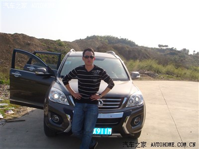 媳妇当车模 ,现场直播中,真人真车真情况亮相一