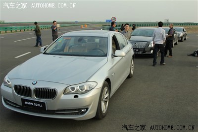 参加安徽广德上海通用泛亚中心XTS深度体验测