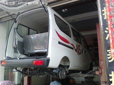 新车上牌装修详单、底盘装甲密封优缺点油耗、