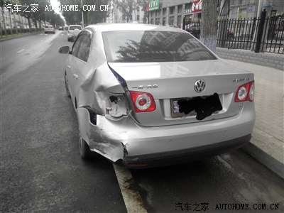 晚上车停路边被撞,感谢大家的回复,彻底没戏,自