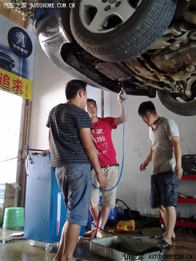 南宁奥迪A6循环更换爱信AFW+全合成变速箱油