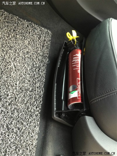 落地就改 追求与众不同的火山红Q5_奥迪Q5论