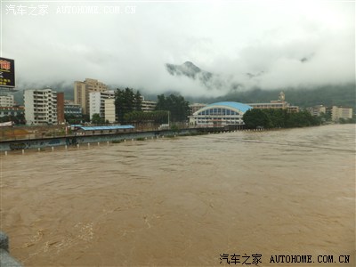 【发大水啦】前段时间水淹清远阳山县城和去连