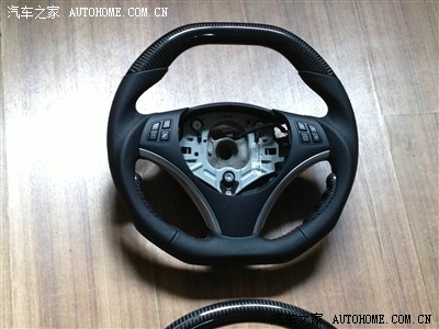 x1更换碳纤维方向盘_宝马X1论坛