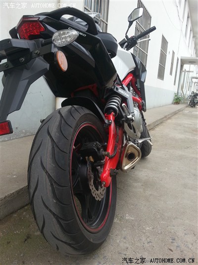 新手成长记。新感觉250&春风650NK(更新视