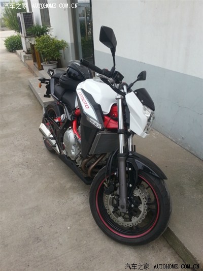 新手成长记。新感觉250&春风650NK(更新视