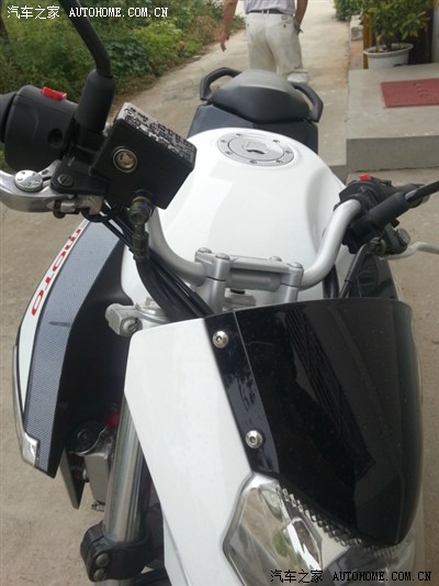 新手成长记。新感觉250&春风650NK(更新视