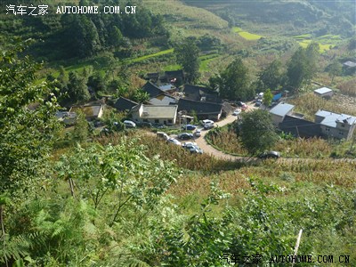 龙隐三屯:带您走进一个小山村_荣威350
