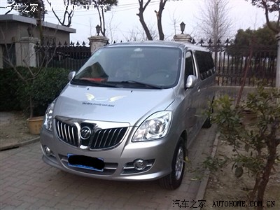 出售2013年蒙派克E 2.5柴油 7座 银灰色_蒙派