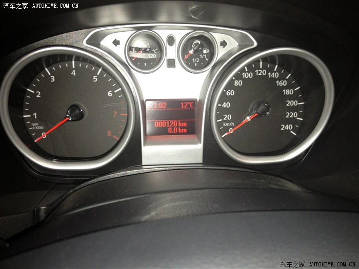 【图】怎么看经典福克斯平均油耗显示啊_福克