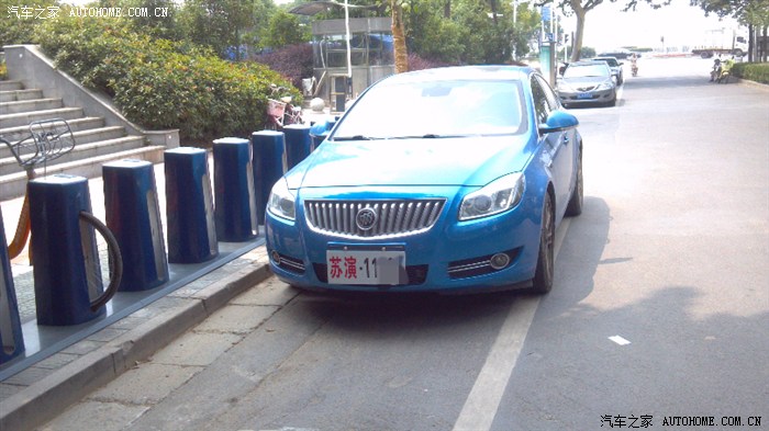 【图】请问这辆君威是什么牌照?是指演习吗?